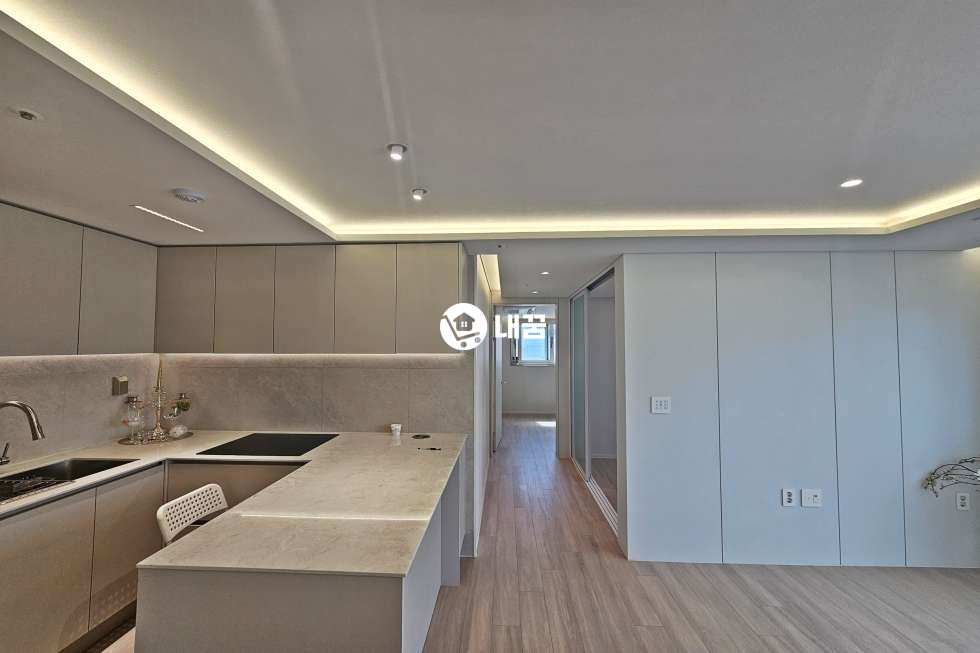 서울 송파구 방이동 ★[송파구 방이동] 풀옵션 2룸 지하철 초역세권 주변 공원등 인프라우수 !! 분양 매물번호 10945 사진 7